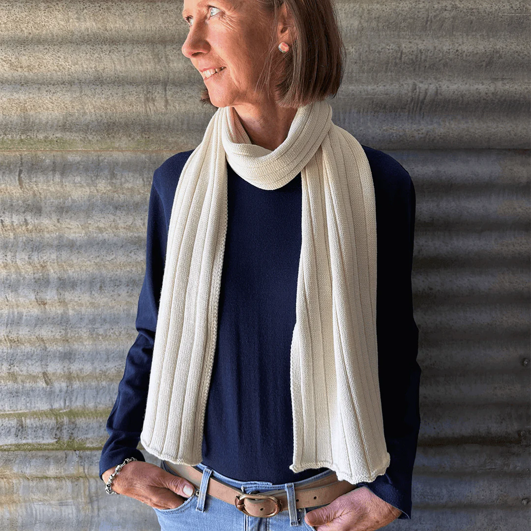 Casuarina Pure Millpost Merino Wide Ribbed Scarf - Image 3
